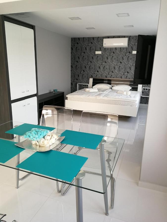 Aqua Solar Apartmanház Miskolc Exterior foto