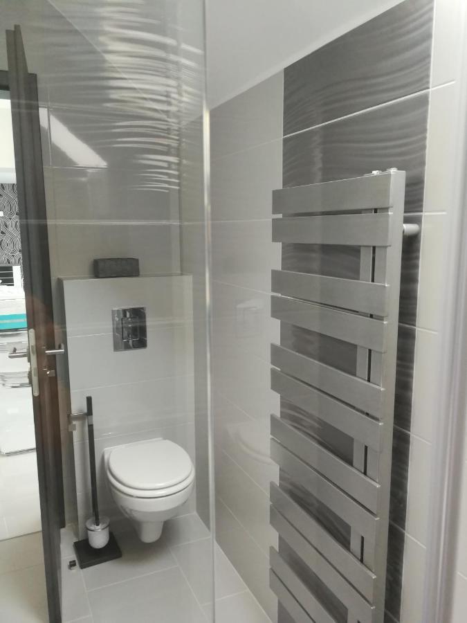 Aqua Solar Apartmanház Miskolc Exterior foto